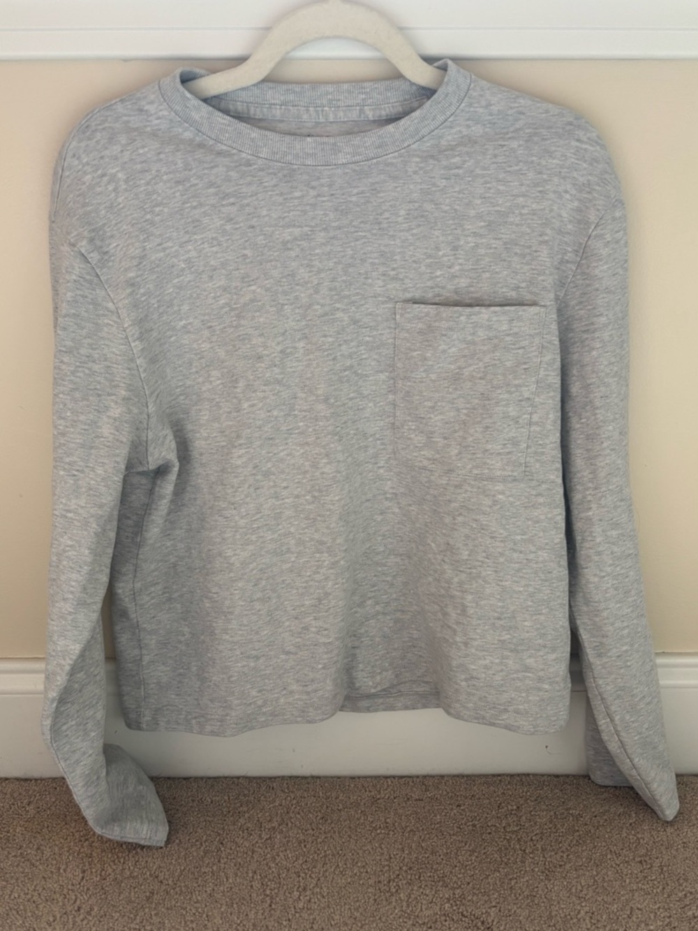 Abercrombie Light Gray Long Sleeve T-shirt